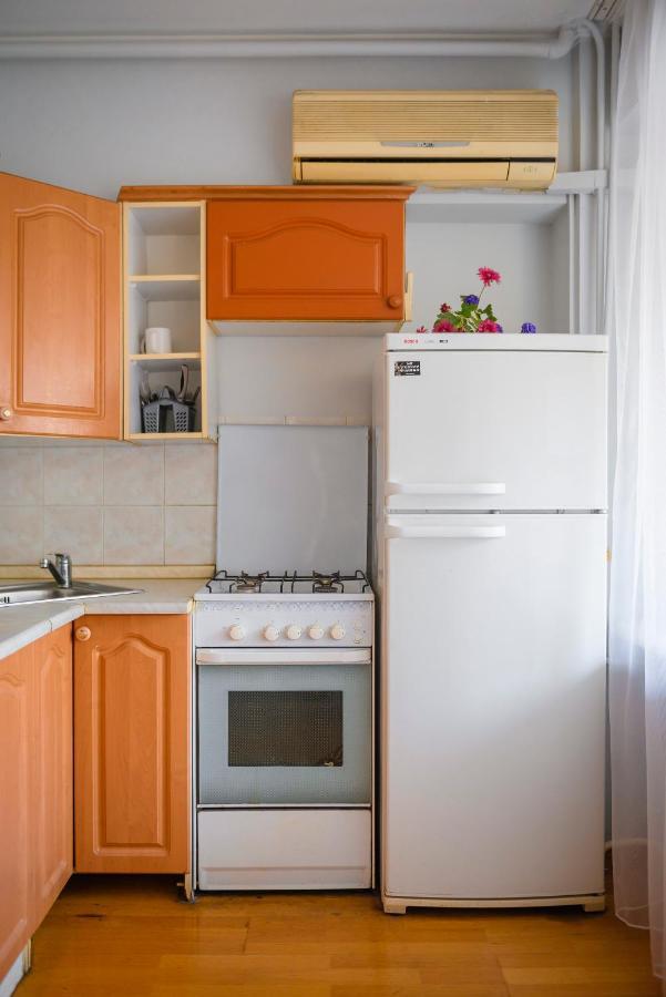 На Проспекте Ленина Appartement Alma-Ata Buitenkant foto